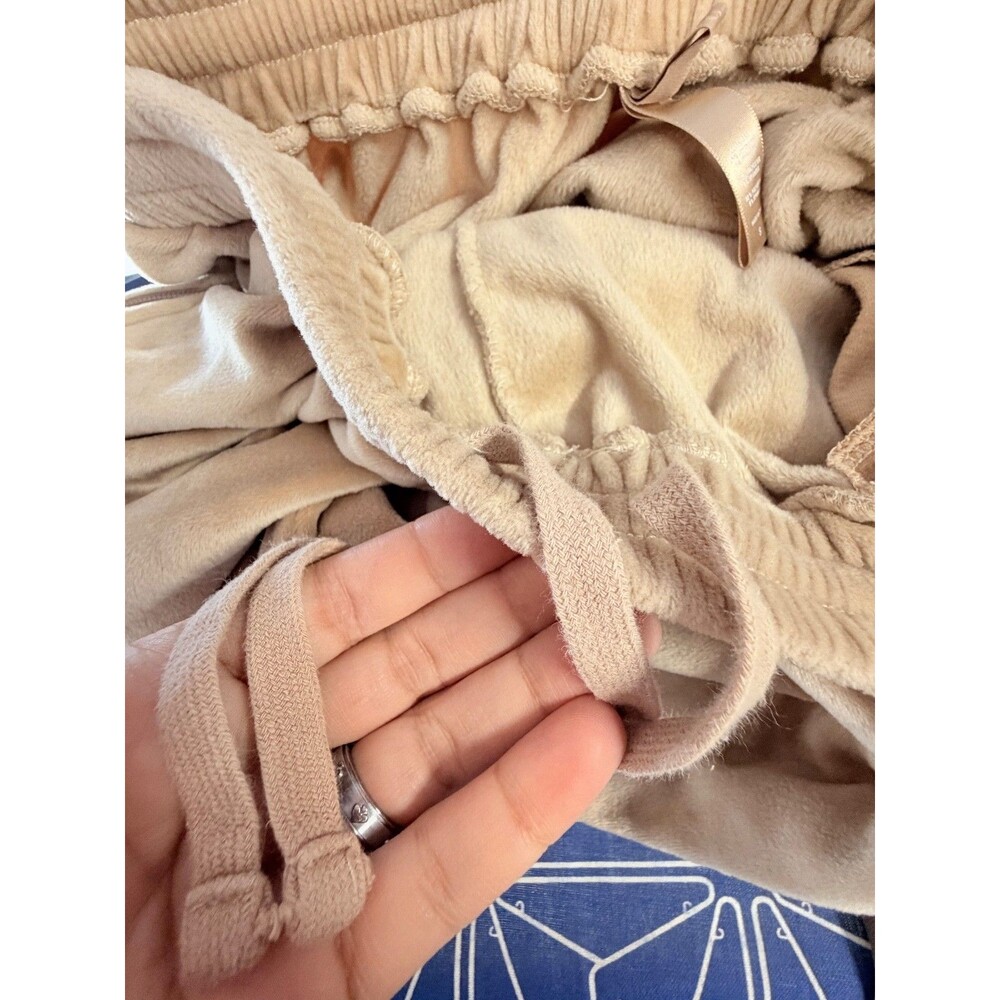 Skims Velour Jogger Lounge Pants Women’s Small Honey Beige Soft Plush Drawstring - Picture 8 of 10